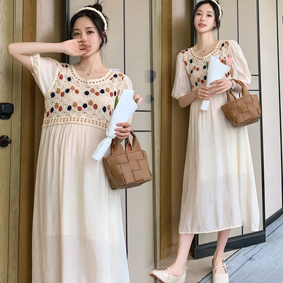 Vezena trudnička haljina s ovalnim izrezom