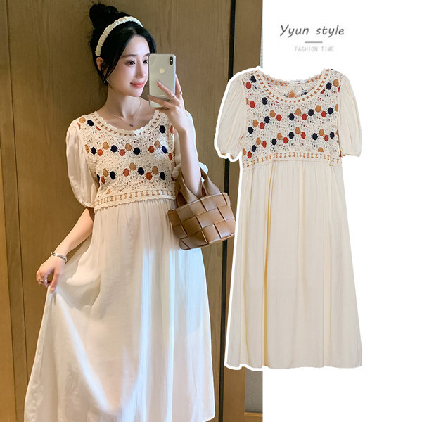 Vezena trudnička haljina s ovalnim izrezom