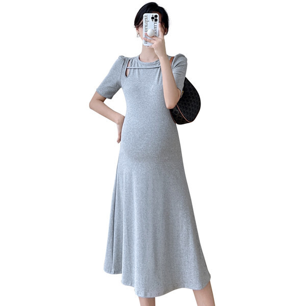 Καλοκαιρινό φόρεμα με κομμένο σχέδιο για εγκύους