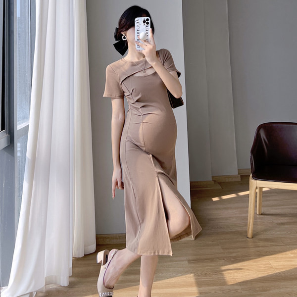 Ljetna haljina za trudnice sa nabranim efektom