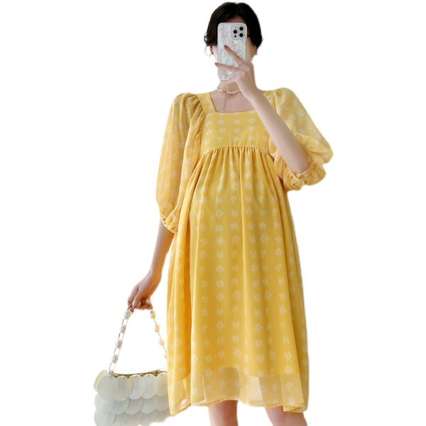 Ljetna skraćena haljina za trudnice s puf rukavima