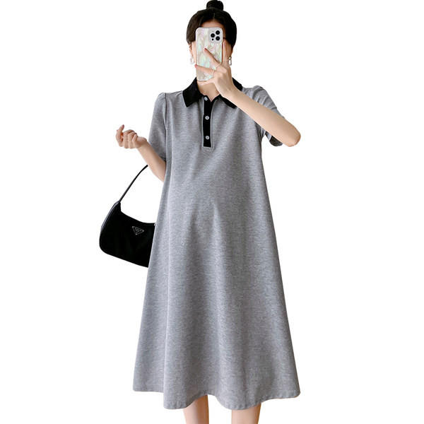 Ljetna izrezana trudnička haljina