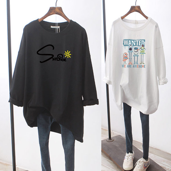 Duga ležerna majica kratkih rukava s printom