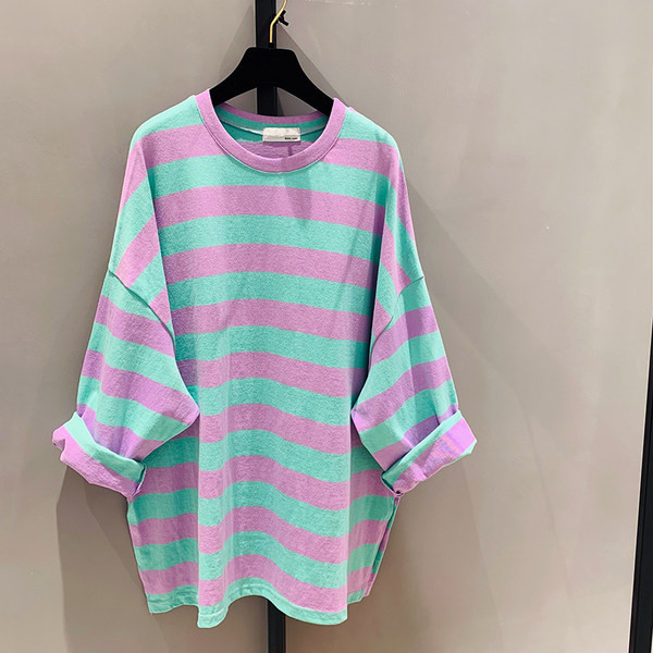 Ženska prugasta bluza s ovalnim izrezom za trudnice