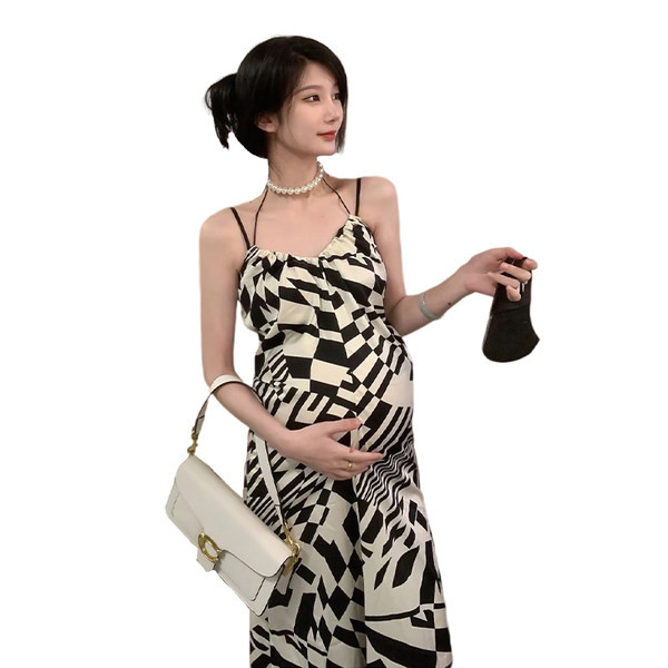 Καλοκαιρινό φόρεμα με λεπτές τιράντες για εγκύους