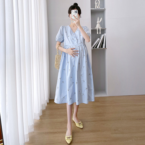 Trudnička haljina s V izrezom