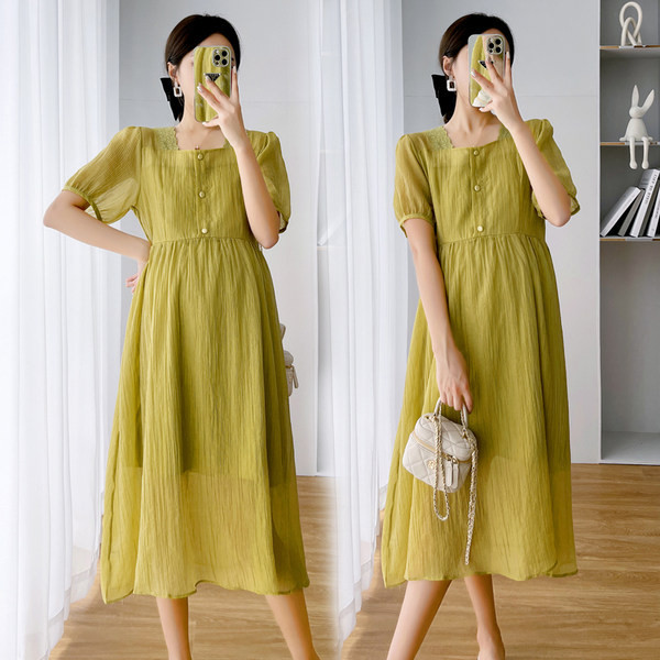 Dugačka trudnička haljina s postavom i četvrtastim izrezom