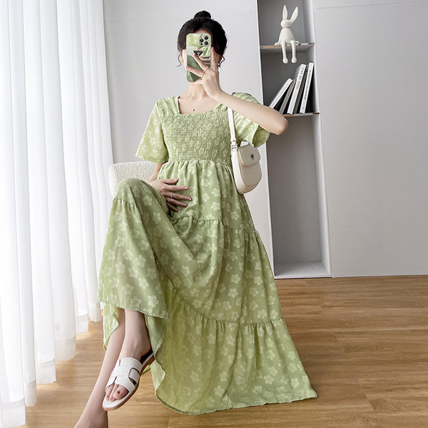 Ženska haljina sa cvjetnim uzorkom za trudnice