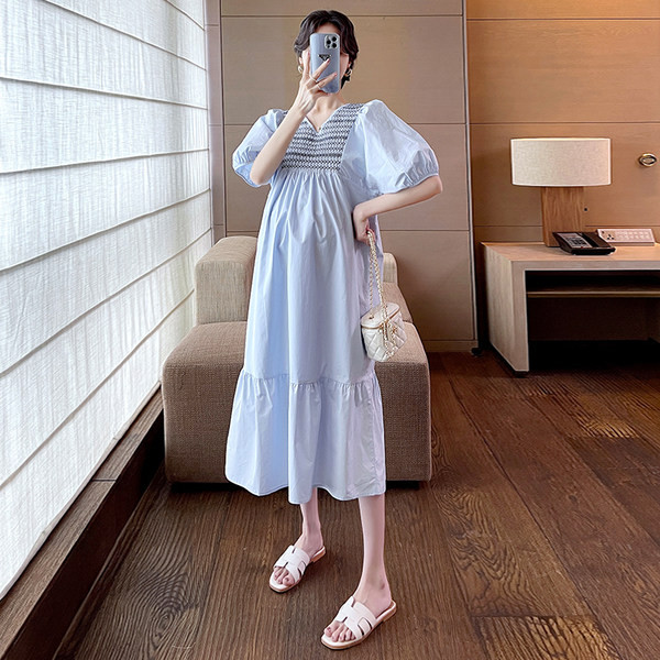 Ženska ljetna haljina s dubokim dekolteom za trudnice