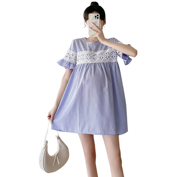 Къса лятна рокля подходяща за бременни