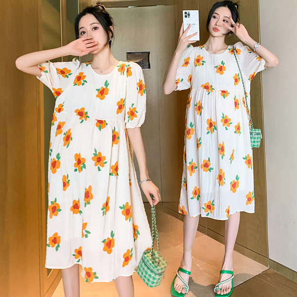 Sieviešu kleita ar ziedu rakstu grūtniecēm