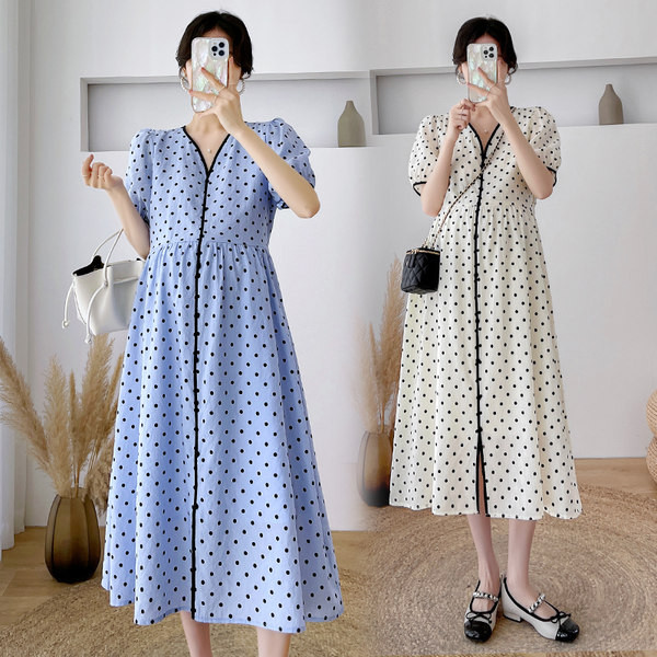 Vasaras kleita grūtniecēm ar V veida kakla izgriezumu