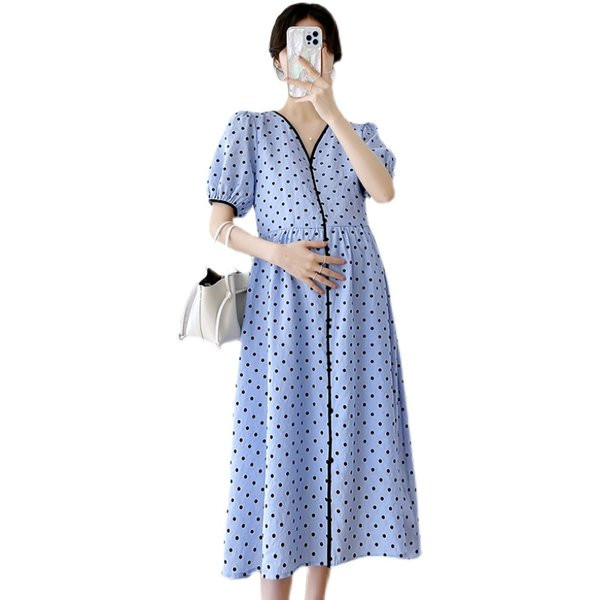 Vasaras kleita grūtniecēm ar V veida kakla izgriezumu