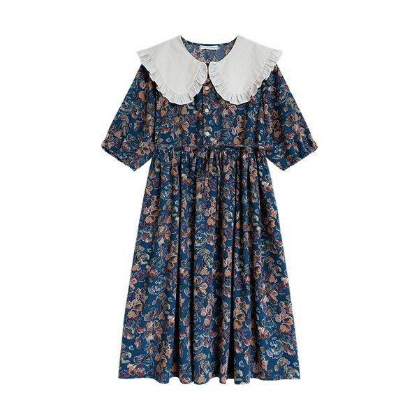 Sieviešu kleita ar ovālu kakla izgriezumu - piegriezuma modelis grūtniecēm