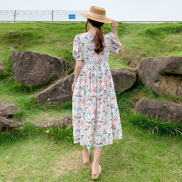 Rochie decupata de vara cu model floral