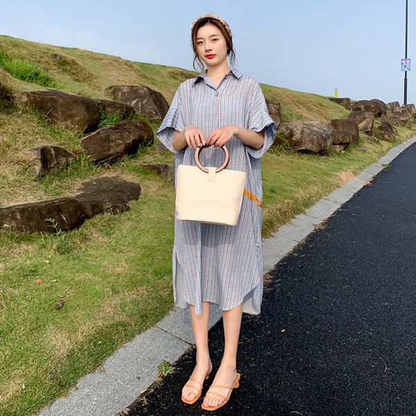 Prugasta košulja haljina pogodna za trudnice