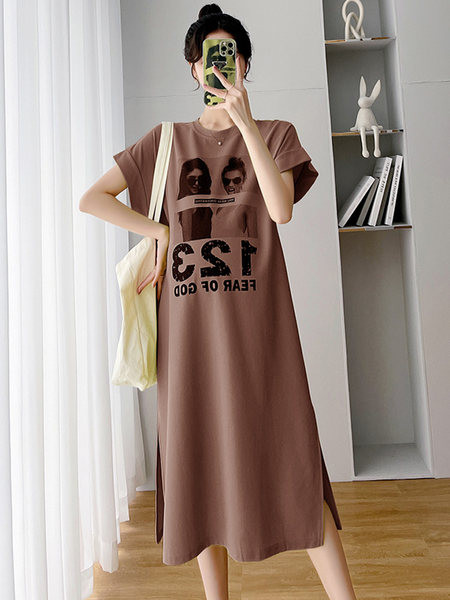 Plaša modeļa grūtnieču kleita ar vairāku krāsu apdruku