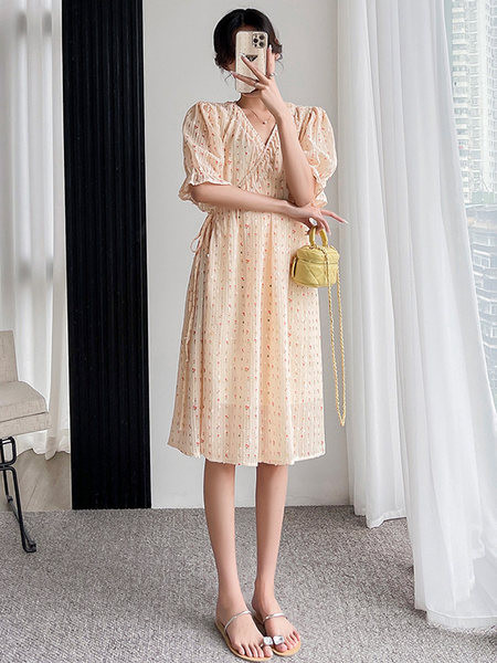 Sieviešu ikdienas kleita grūtniecēm ar 3/4 piedurknēm V kakla izgriezumā