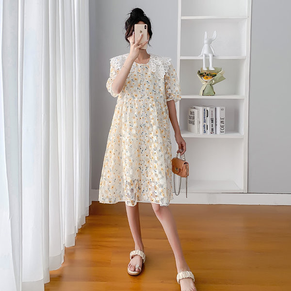 Vasaras kleita ar ziedu rakstu grūtniecēm