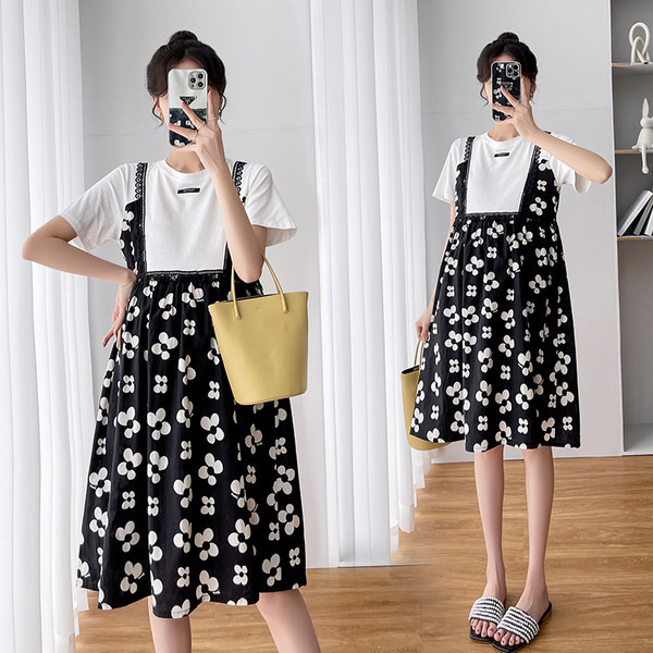 Свободна рокля на цветя подходяща за бременни 