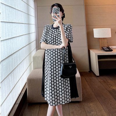 Φαρδύ φόρεμα εγκυμοσύνης με κοντά μανίκια