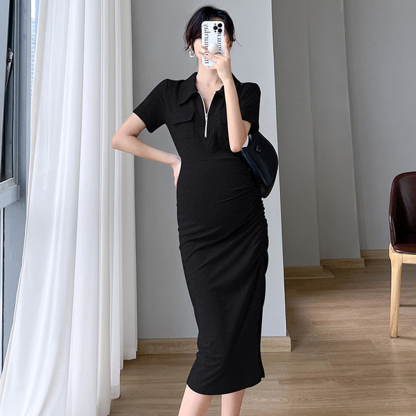 Izstiepta grūtnieču kleita ar rāvējslēdzēju un saitēm