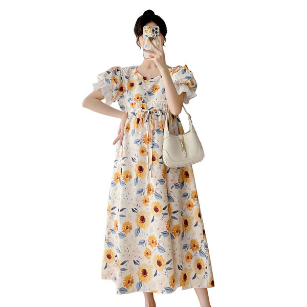 Μοντέρνο παιδικό φόρεμα με φλοράλ μοτίβο για εγκύους