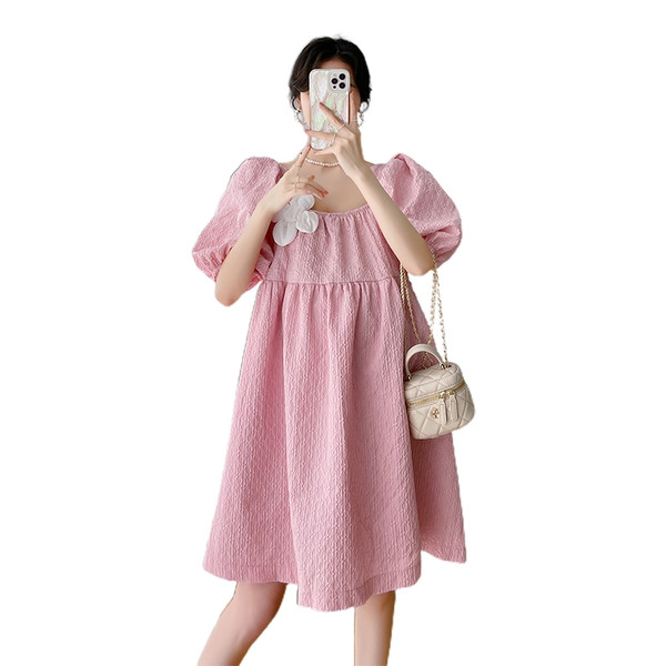 Trudnička haljina s 3D cvjetovima