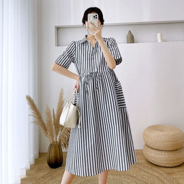 Sieviešu svītraina V veida kakla izgriezuma grūtnieču kleita