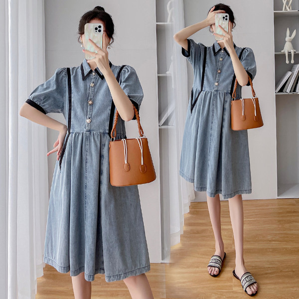 Ležerna traper haljina s kratkim rukavima i kopčanjem na gumbe