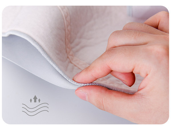 Komplektā 2 kokvilnas krūšturi ar mežģīnēm piemērots zīdīšanai