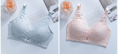 Komplektā 2 barošanas krūšturi