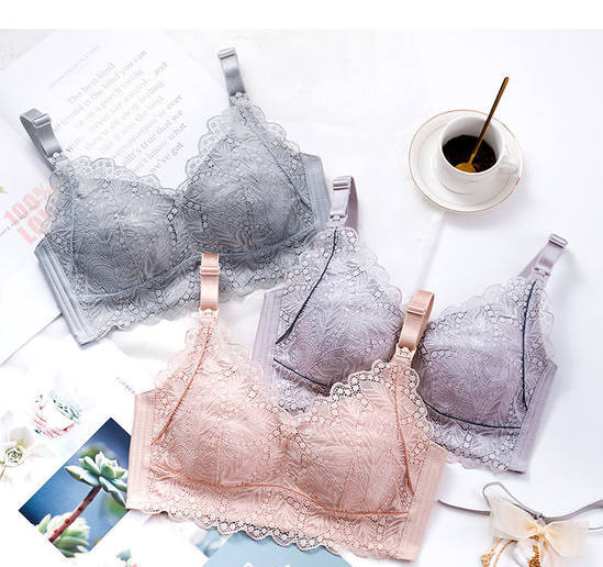 Čipkasti grudnjak s podesivim naramenicama pogodan za dojenje