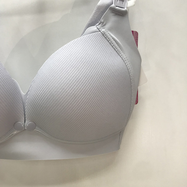 Māsu krūšturis ar aizdari priekšpusē un regulējamām lencēm