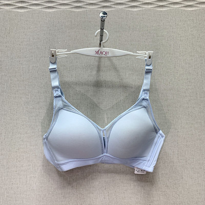 Vienkrāsains sieviešu krūšturis ar regulējamām lencēm