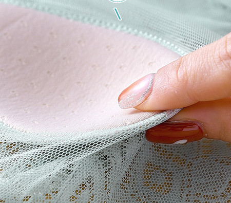 Õhuke pitsist rasedate rinnahoidja