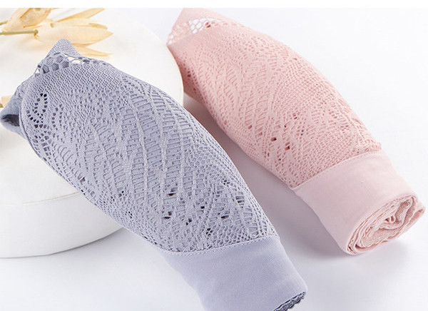 Mežģīņu krūšturis barošanai - komplekts no diviem