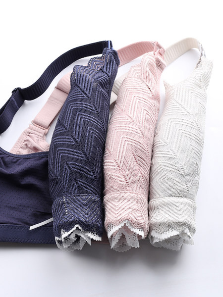 Jauna modeļa krūšturis barojošām māmiņām ar liftinga efektu