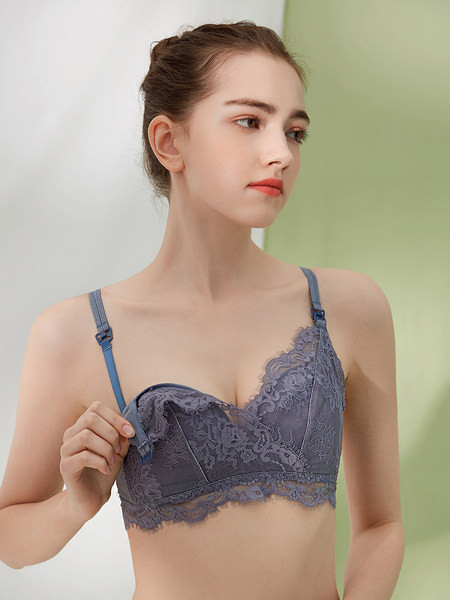 Sieviešu mežģīņu krūšturis ar mīkstu kausu - piemērots barojošām māmiņām