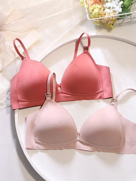 Clean model grudnjaka za dojilje