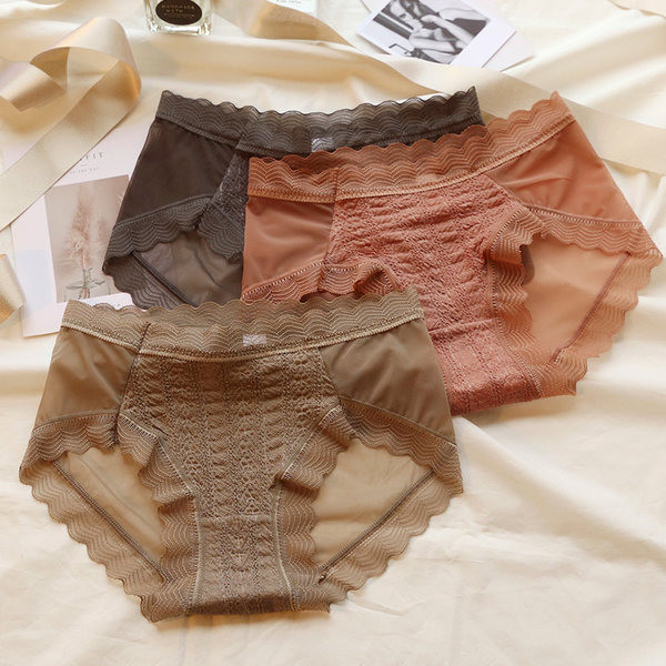 Mežģīņu biksītes piemērotas pēcdzemdībām