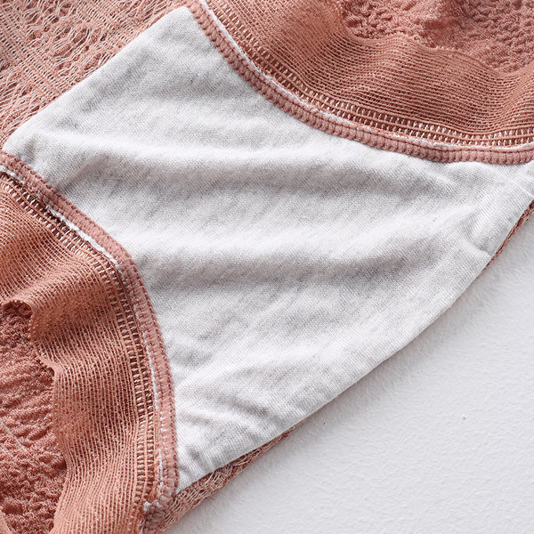 Mežģīņu biksītes ar augstu elastību, piemērotas pēcdzemdībām