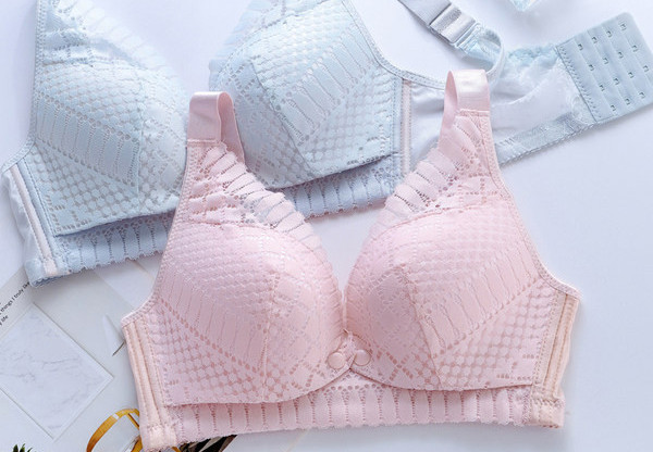 Mežģīņu krūšturis ar platu gumiju