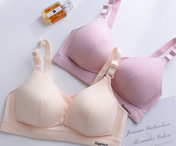 Trīsstūrveida kauss barošanas krūšturis