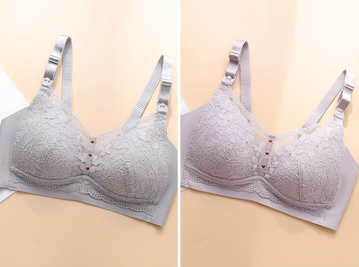 Komplektā 2 mežģīņu krūšturi