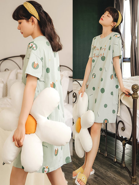 Kokvilnas vasaras naktskrekls piemērots grūtniecēm