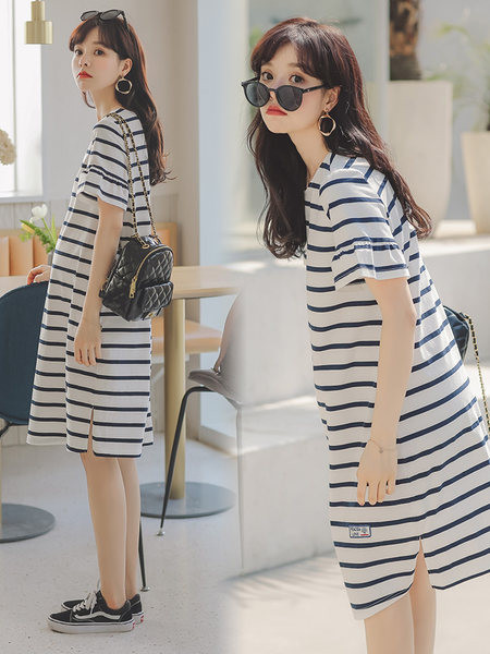 Ženska prugasta pidžama s lotos rukavima