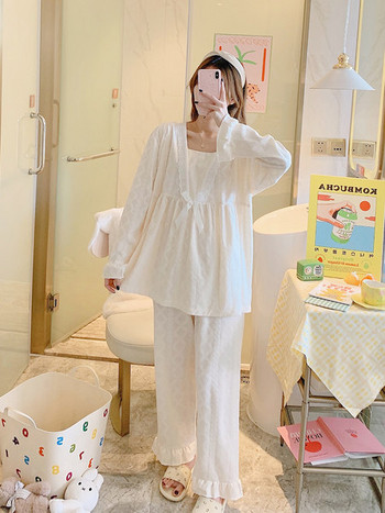 Широк модел пижама за бременни с бродерия от две части