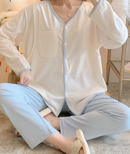 Πυτζάμες εγκυμοσύνης πολλά μοντέλα