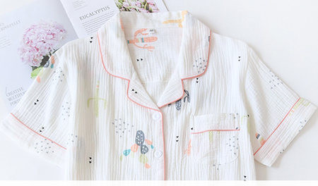 Divdaļīga V veida kakla izgriezuma vasaras grūtnieču pidžama